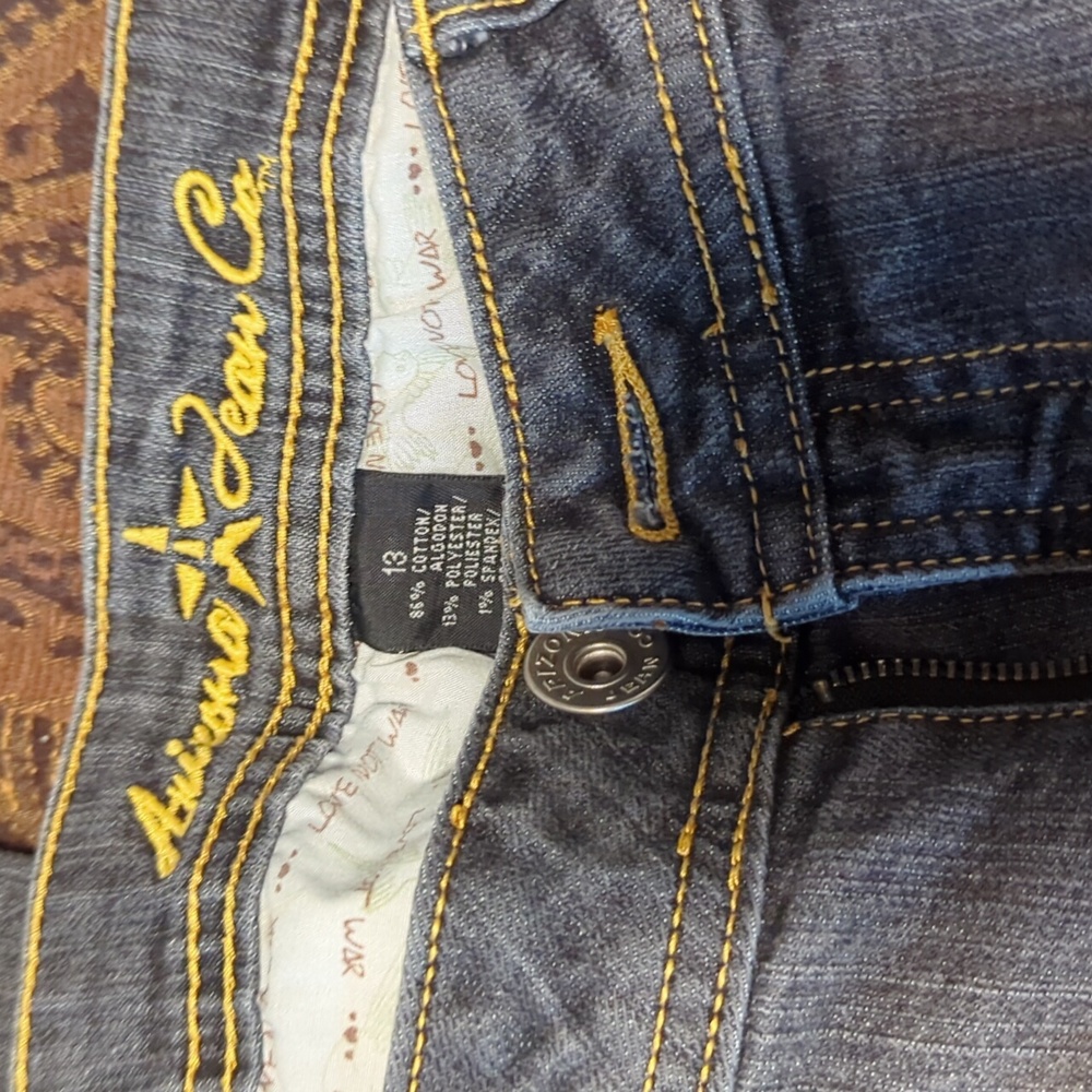 Arizona Jeans - Picture 4 of 5